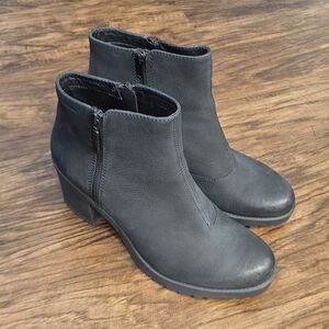 Vagabond Black Nubuck Leather Grace Double Zippered Chelsea Boots Size 41